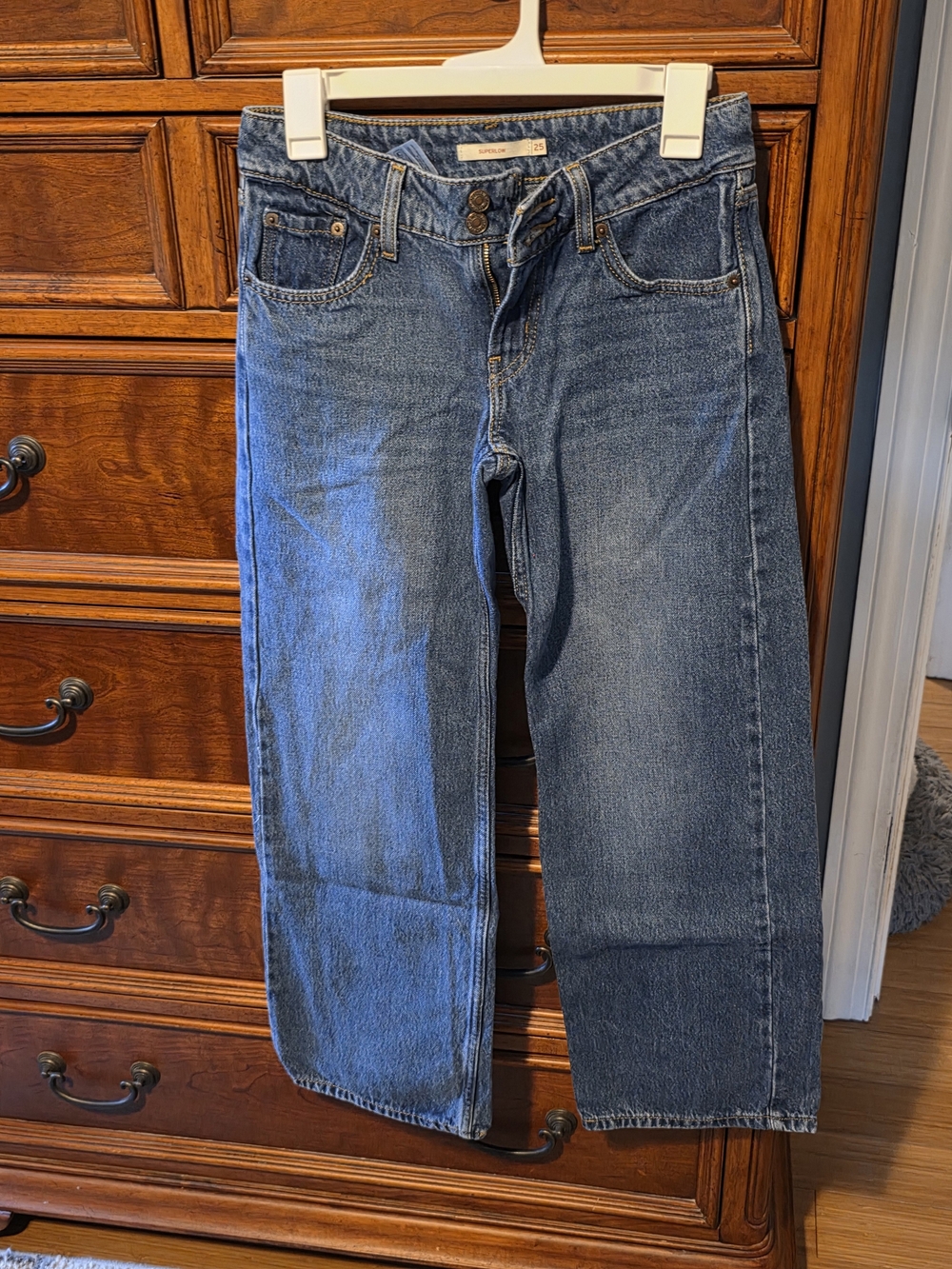 Classic Womenen's Wide-Leg Jeans in Medium Blue